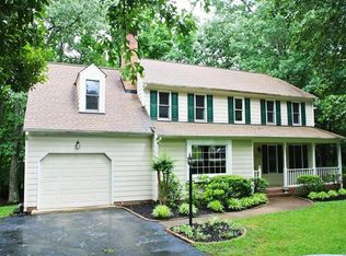 7913 Flag Tail Dr, Midlothian, VA 23112