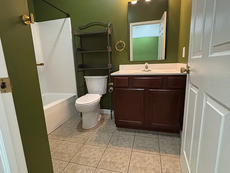316 Bridge St #D — Photo 9