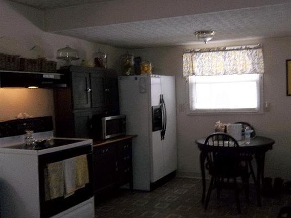 4th image of 2125 Sherer Ave