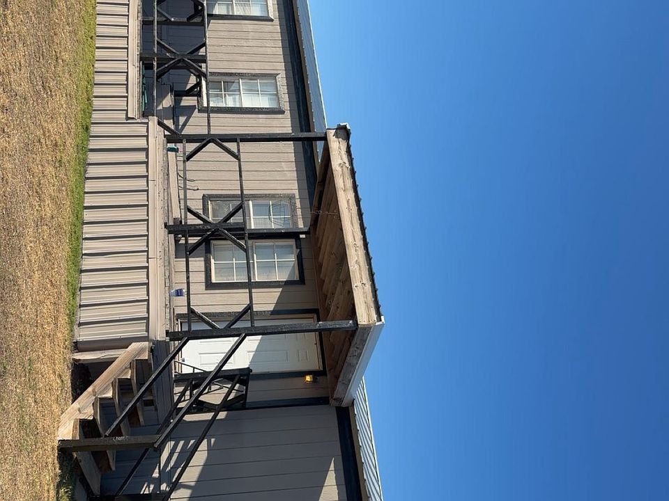 1st image of 800 W Davis Ave #37