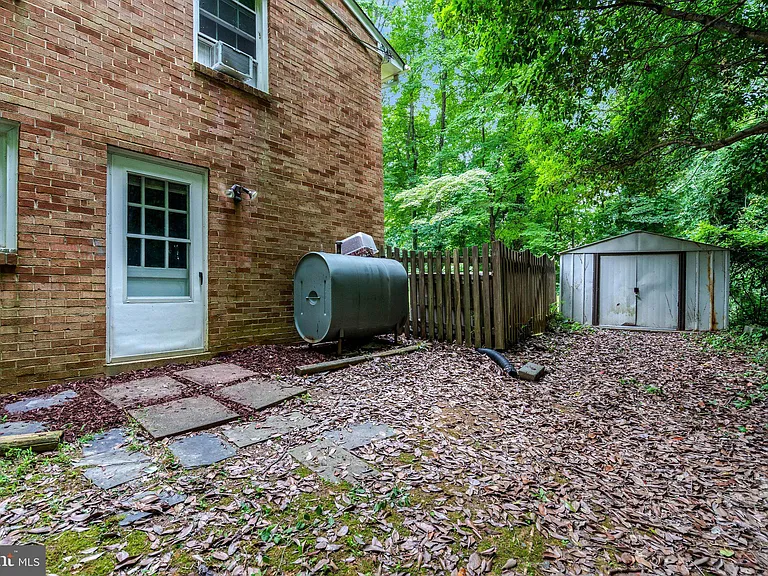 5315 Summit Dr — Photo 60