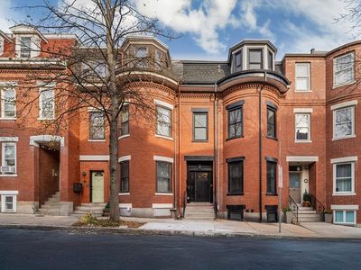 33 Beacon St #2, Chelsea, MA, 02150