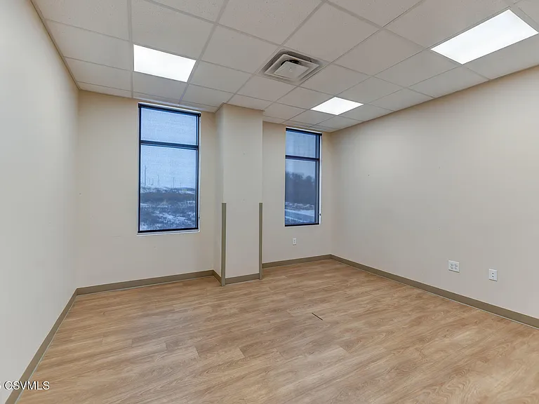 1033 Alliance Park Dr #2 — Photo 53