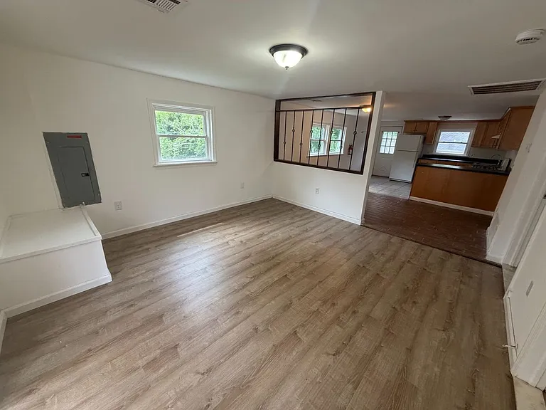 62 Pacific Ave — Photo 7