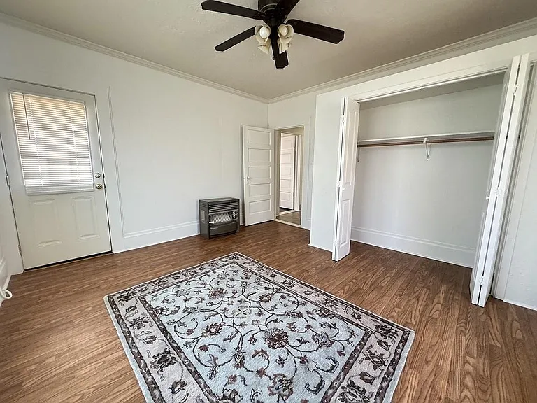 3405 Highway 290 W — Photo 6