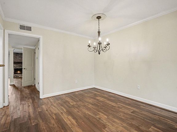 5th image of 1318 Ward Rd