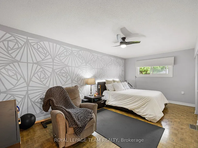 879 Pleasant Park Rd — Photo 18