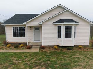 210 Malibu Canyon Dr, Columbia, TN 38401