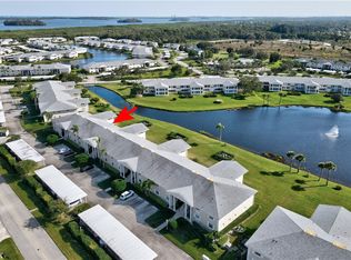 329 N Grove Isle Cir UNIT 329, Vero Beach, FL 32962