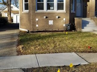 1034 S 23rd Ave, Bellwood, IL 60104