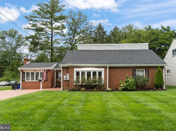 124 Glenwood Ave, Merchantville, NJ 08109
