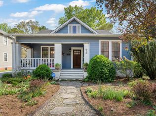 913 W Markham Ave, Durham, NC 27701