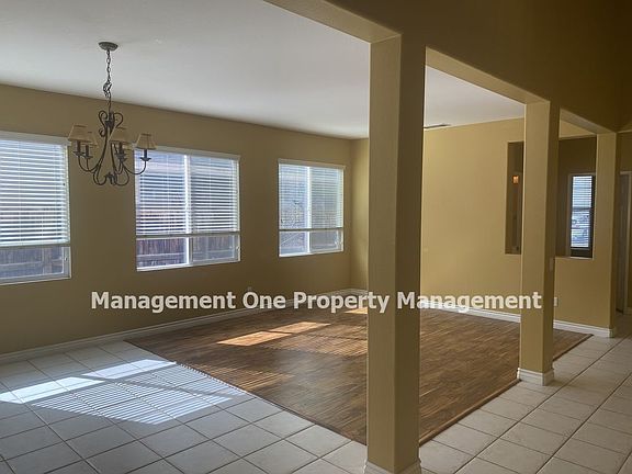 4th image of 13138 Honeylocust Ave