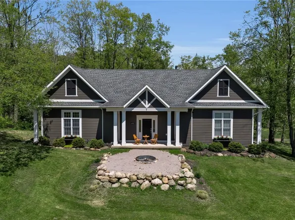 4492 Haag Rd, Eden, NY 14057