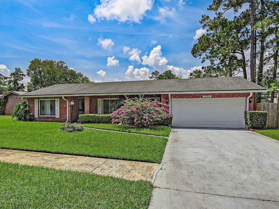 1st image of 3706 Robert Scott Dr E