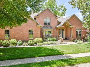 6117 Pembrooke Dr, Newburgh, IN 47630