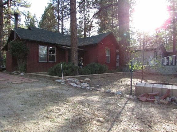 2nd image of 332 W Sherwood Blvd