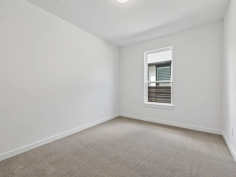 3222 Kindred Way — Photo 31