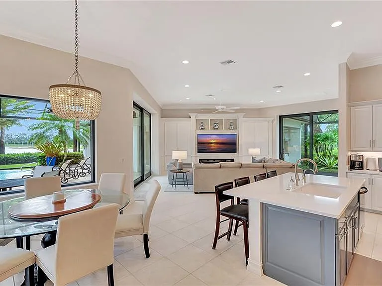 11238 Five Oaks Ln — Photo 12