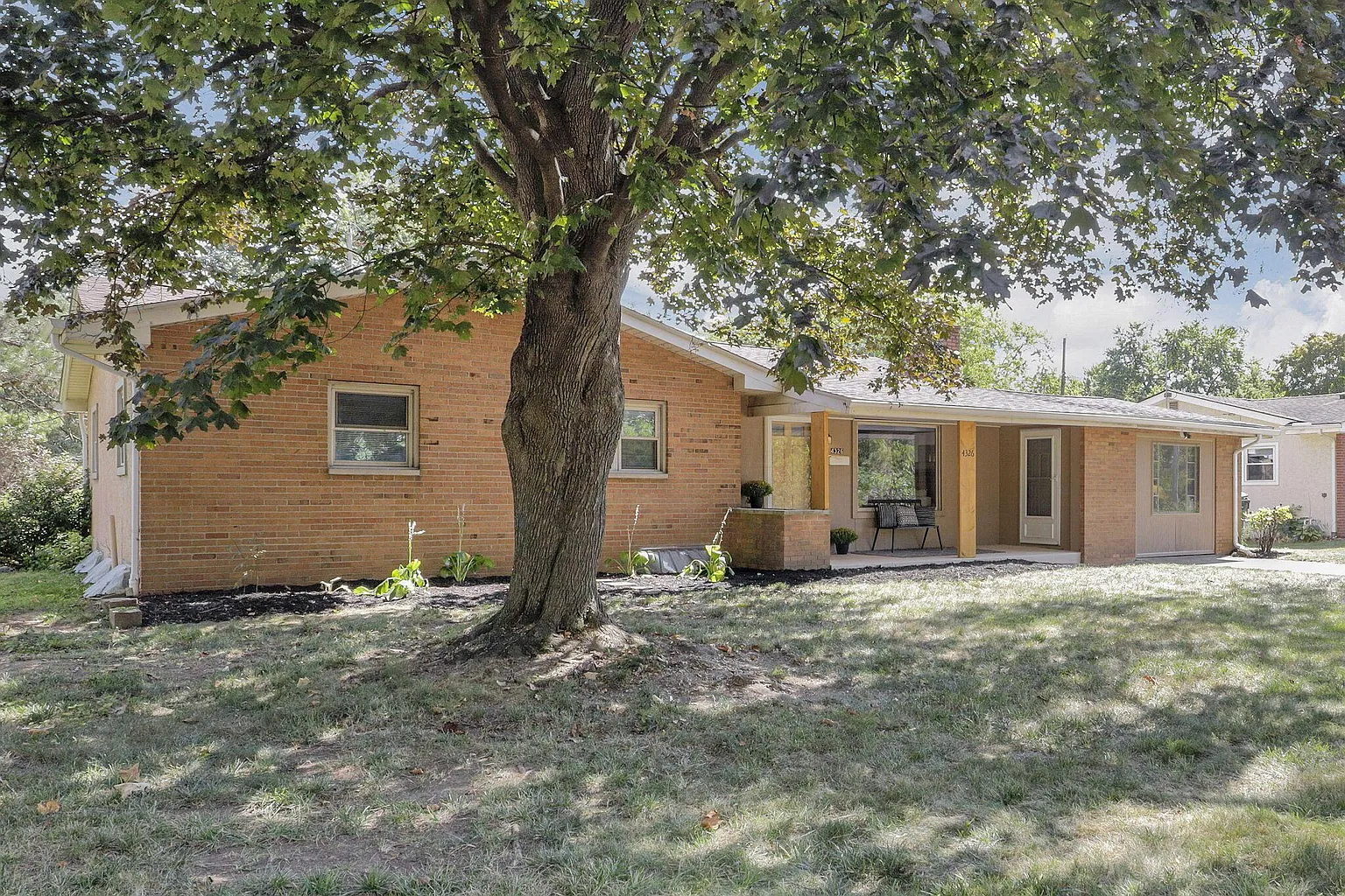 4326 Maize Rd photo 1