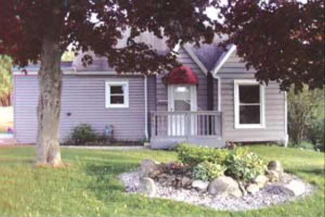 1st image of 760 Forest Dr