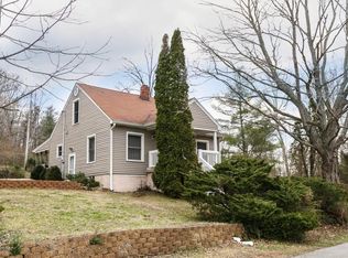 432 Lake Elmo Rd, Brooks, KY 40109