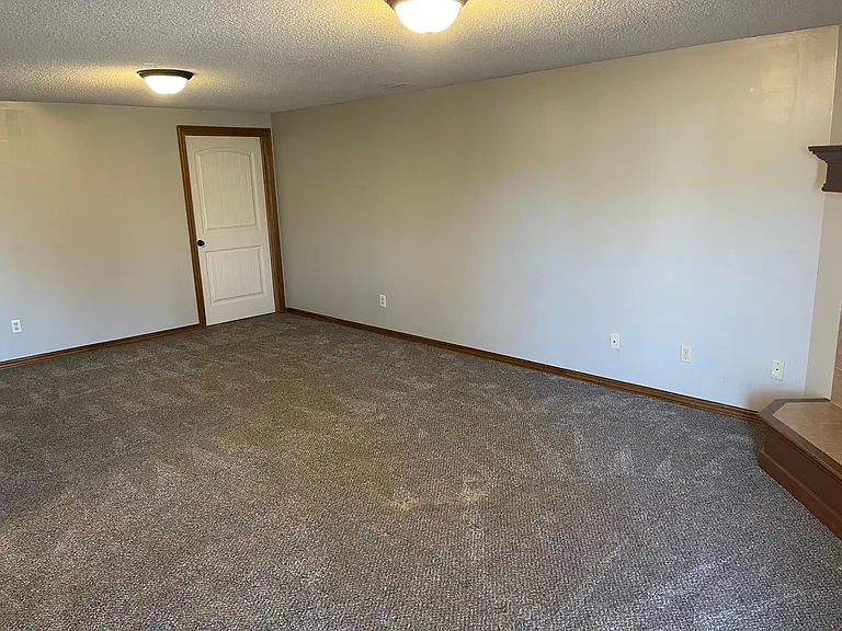 12606 E Willowgreen Cir — Photo 11