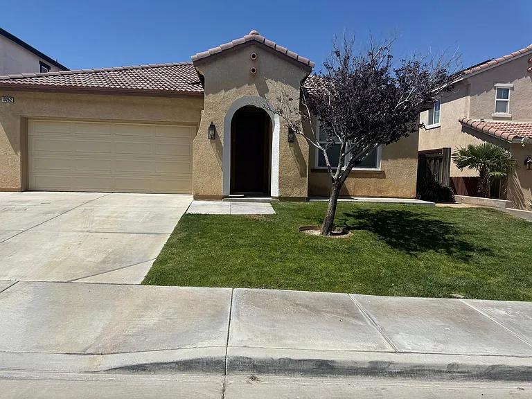 13252 Placentia St — Photo 56