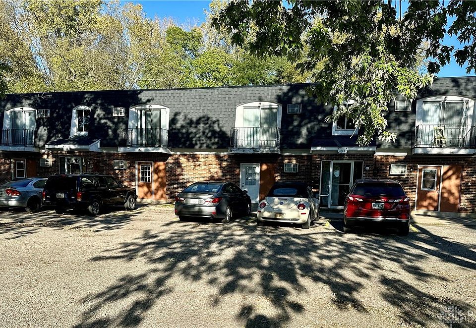 1st image of 1353 Imperial Ct