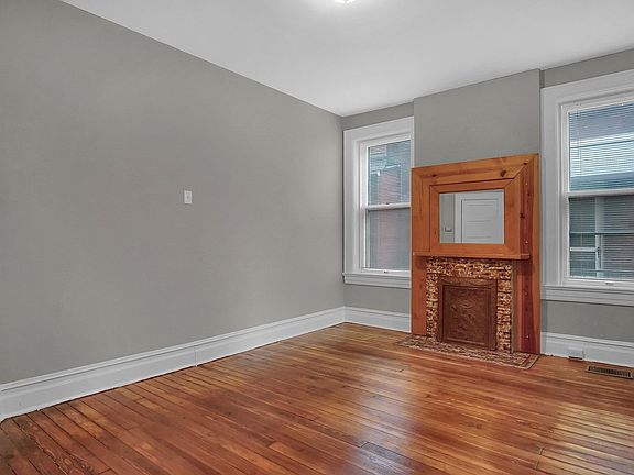 5th image of 2927 Magnolia Ave #875