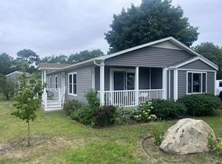 27 Headlands Dr, Plymouth, MA 02360