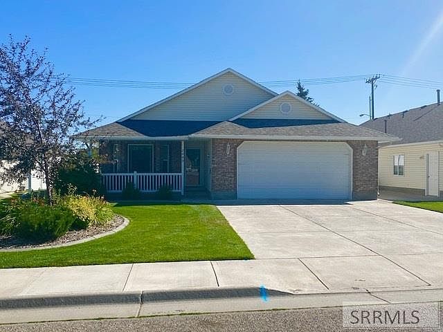 1st image of 2449 Blue Camas Way