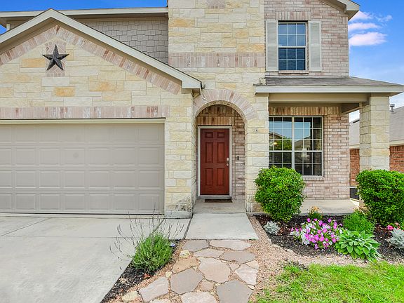 2nd image of 3422 Mentone Way