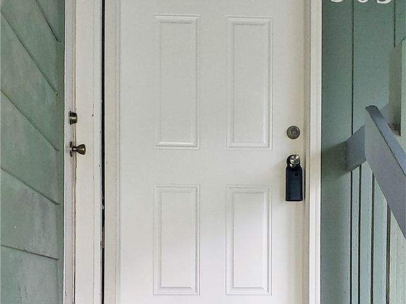 2nd image of 3428 I St NE APT T303