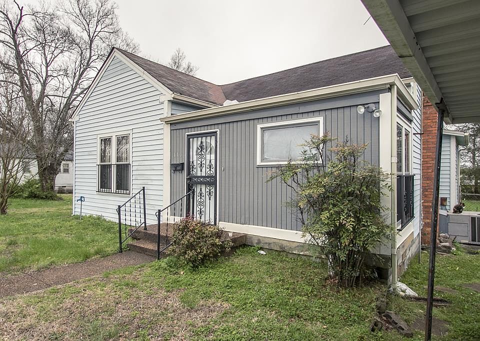 2nd image of 110 E Forrest Ave