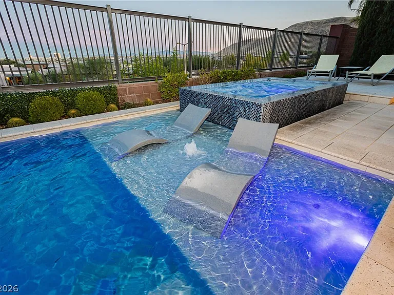 6710 Azimuth Ct — Photo 20