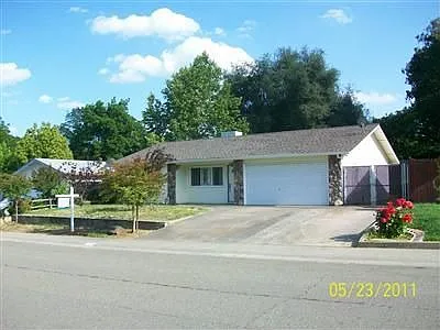 6986 Brayton Ave photo 1