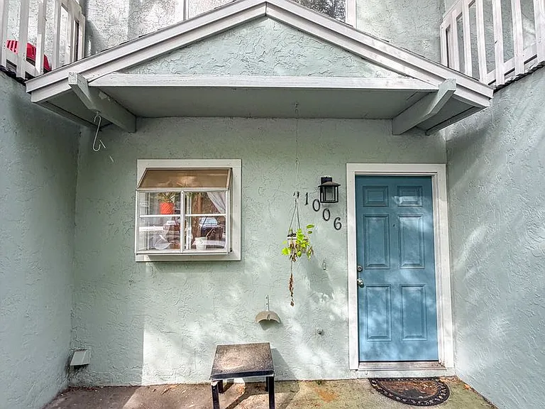 4411 SW 34th St #1006 — Photo 25