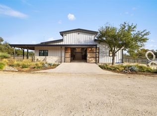 751 Prochnow Rd, Dripping Springs, TX 78620