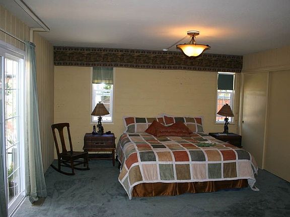 4th image of 658 Highland Ave
