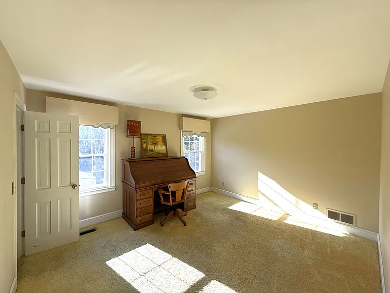 218 Fairway Dr — Photo 28