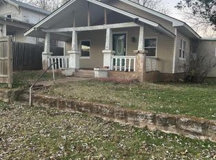 803 Cedar St, Perry, OK 73077