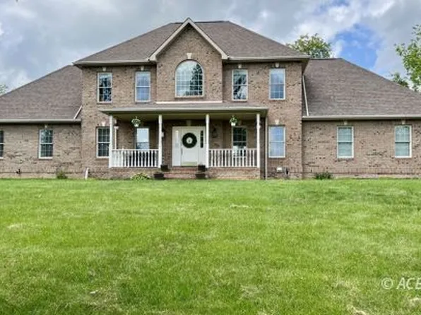 462 Pineview Dr, Gallipolis, OH 45631