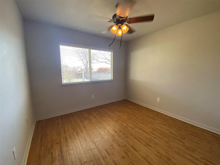 1806 Dublin Dr — Photo 26