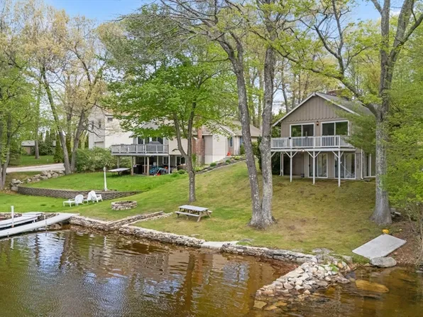 7 Dolma Ln, Spencer, MA 01562