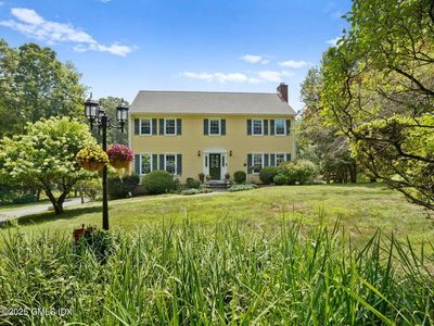 239 E Hunting Ridge Rd, Stamford, CT, 06903