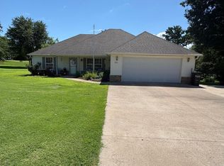 331 S Johnson St, Gassville, AR 72635