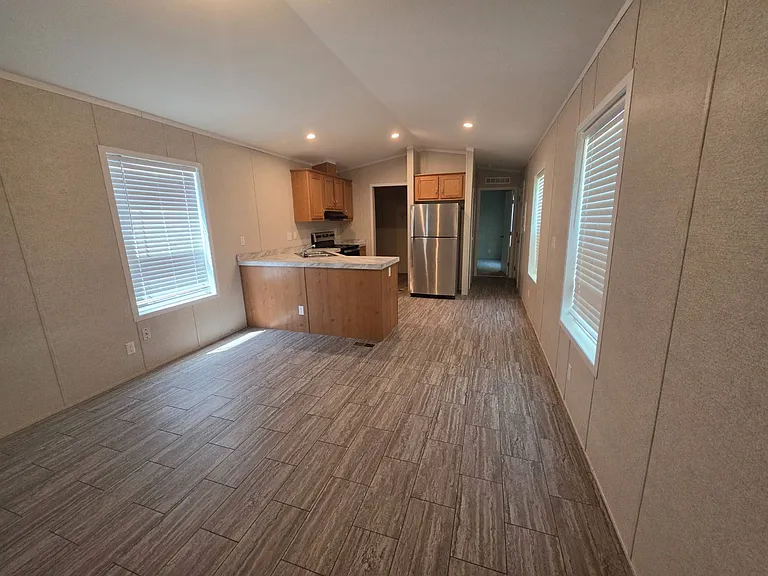 2238 E Maywood St — Photo 1