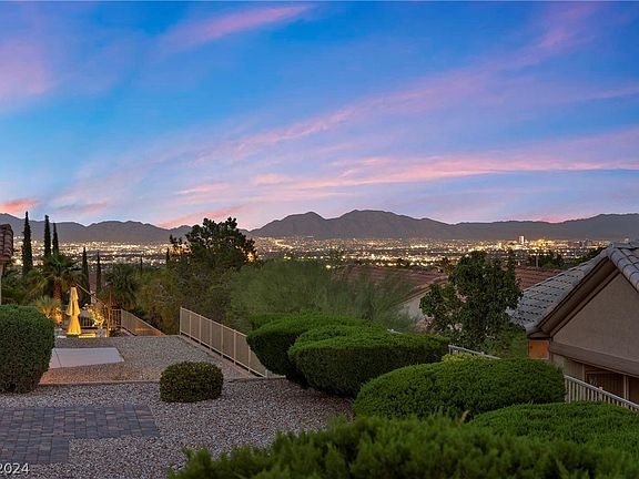 3rd image of 10725 Clear Meadows Dr