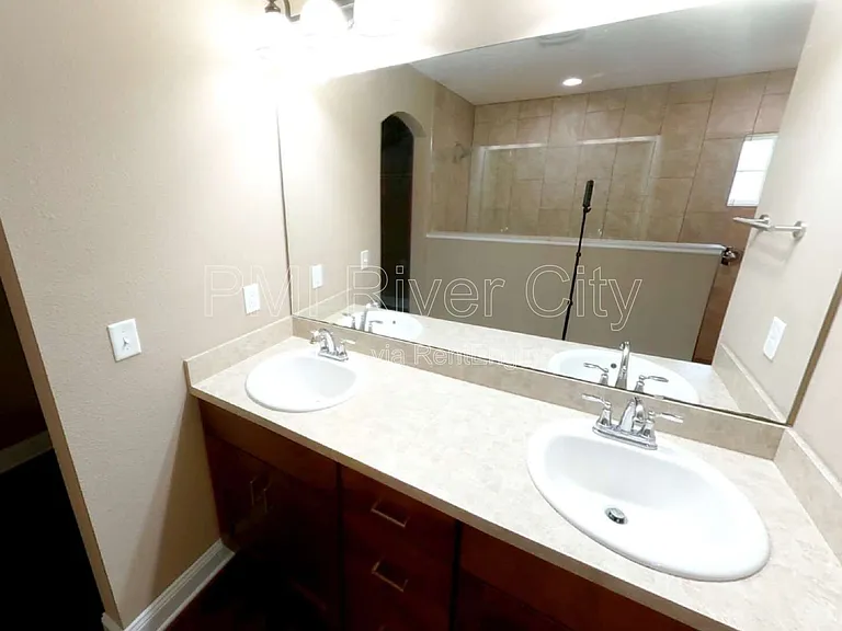 53671 Carrington Dr — Photo 41